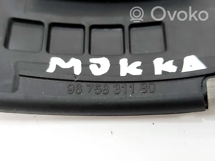 Opel Mokka B Gruppo staffa di montaggio del pedale della frizione 9824805180