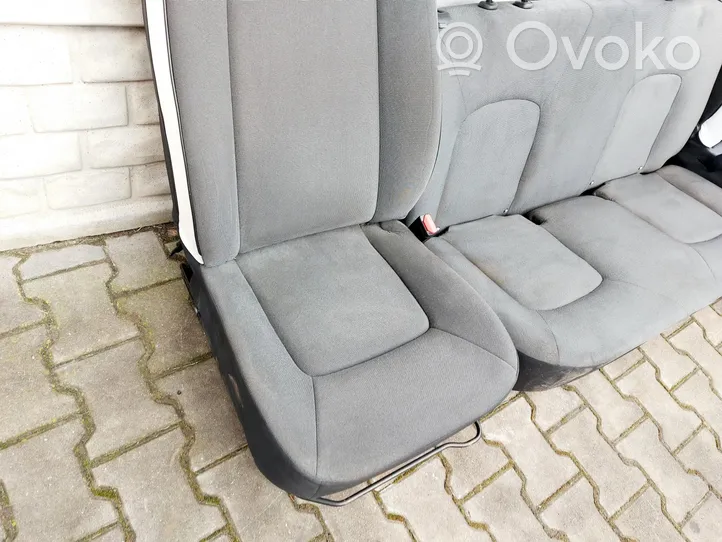 Renault Zoe Fotele / Kanapa / Boczki / Komplet 