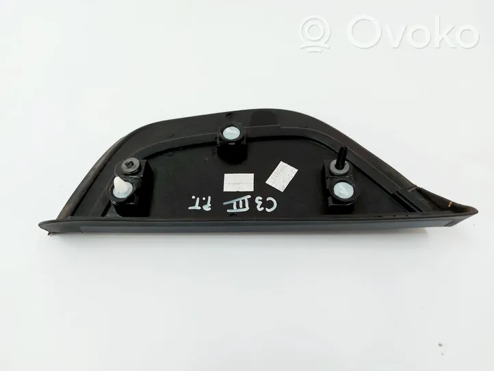 Citroen C3 Garniture pour voûte de roue avant 9813324280