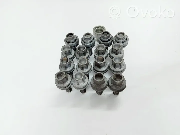 Citroen C3 Nuts/bolts 