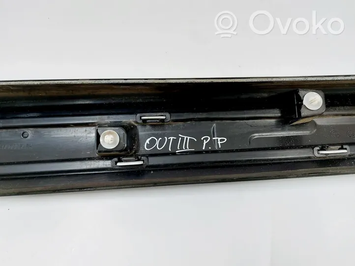 Mitsubishi Outlander Apdaila priekinių durų (moldingas) 5727A404