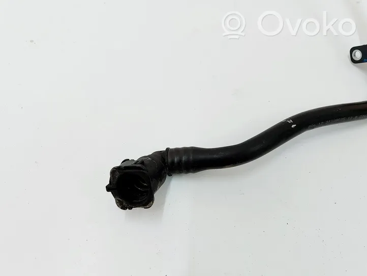 Volvo S90, V90 Tuyau de liquide de refroidissement moteur 31338885