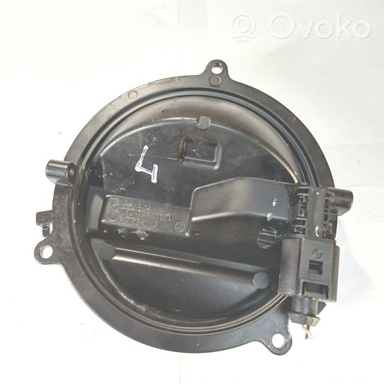 Volkswagen Golf V Uchwyt / Rączka zewnętrzna otwierania klapy tylnej / bagażnika 1K0827469D