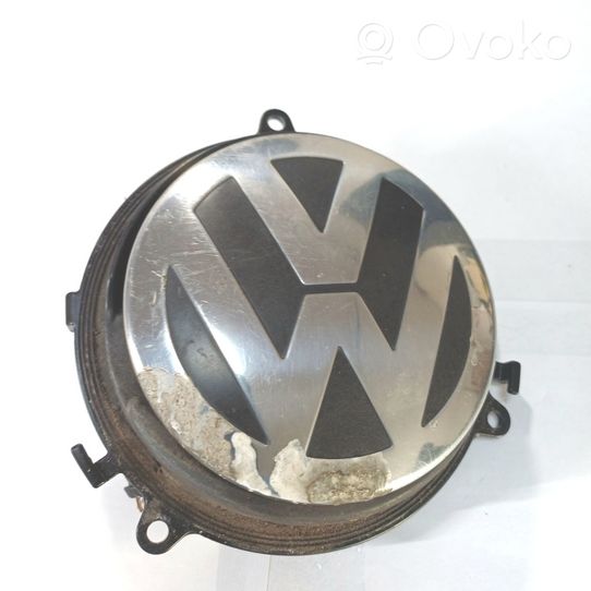 Volkswagen Golf V Ручка задней крышки 1K0827469D