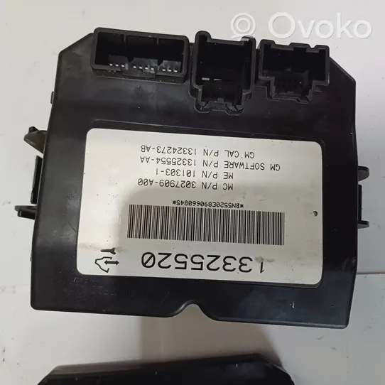 Opel Insignia A Sterownik / Moduł elektrycznej klapy tylnej / bagażnika 13325520