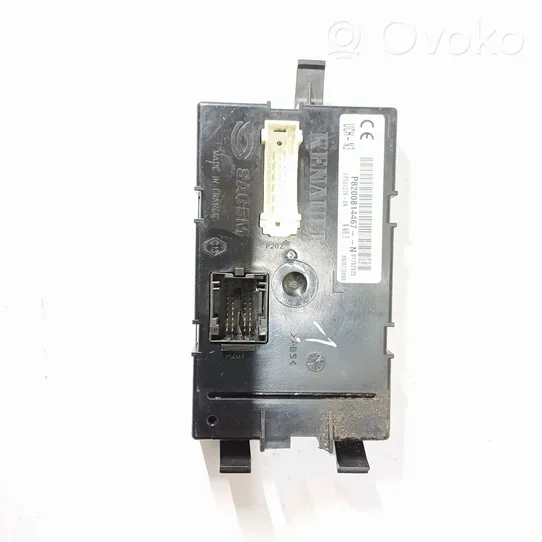 Renault Trafic II (X83) Comfort/convenience module P8200814467N