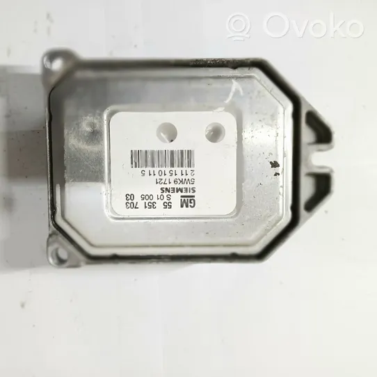 Opel Zafira A Calculateur moteur ECU 55351703