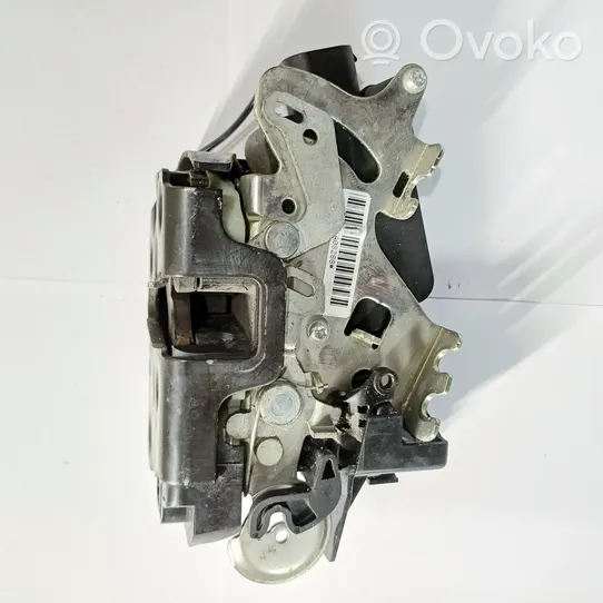 Mercedes-Benz Vito Viano W639 Liukuoven lukko A6397300735