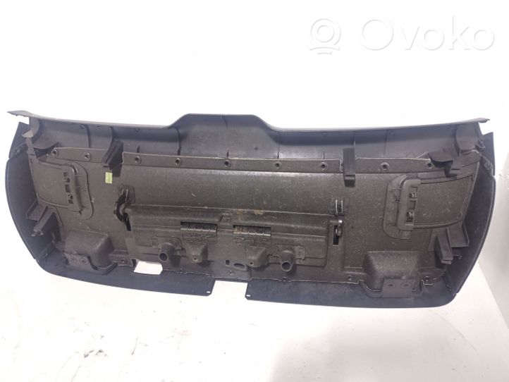 Audi A4 S4 B7 8E 8H Rivestimento portellone 8E9867979B