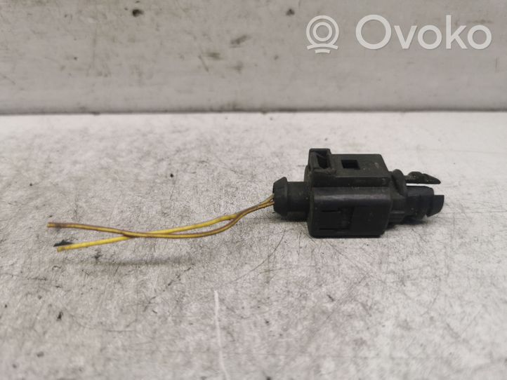 Volkswagen Golf V Sensor de temperatura del aire externo/exterior 1J0973702