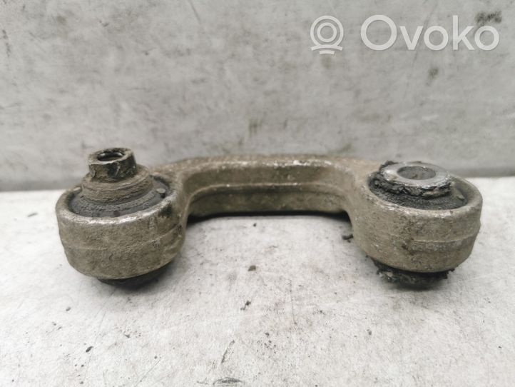 Volkswagen PASSAT B5.5 Barra stabilizzatrice anteriore/stabilizzatore 4D0411317K