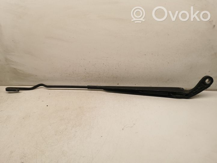 Chrysler Voyager Front wiper blade arm 23523109768