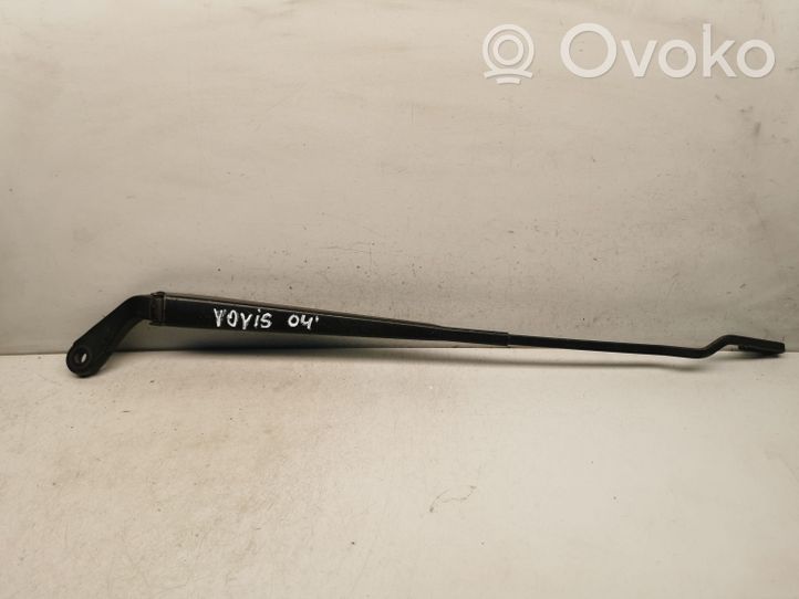 Chrysler Voyager Front wiper blade arm 23109769