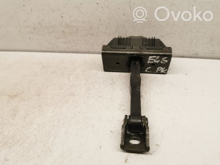 BMW 3 E46 Front door check strap stopper 8265545