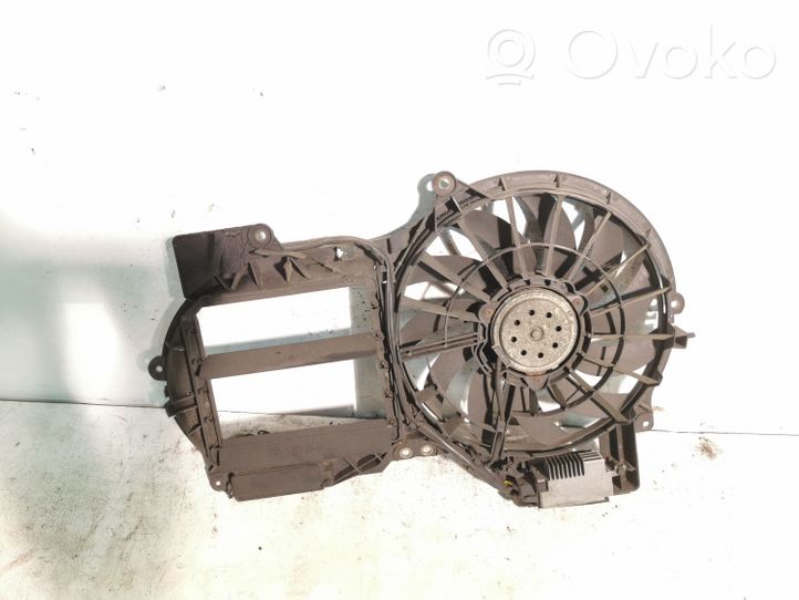 Audi A6 S6 C6 4F Ventilatore di raffreddamento elettrico del radiatore 4F0121003