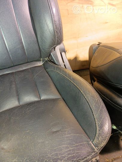 Mitsubishi Outlander Seat set 