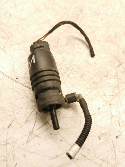 BMW 7 F01 F02 F03 F04 Windscreen/windshield washer pump 6934160