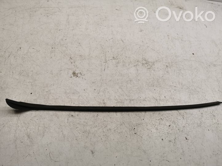 Volkswagen Touran I Windshield trim 1T0854327C