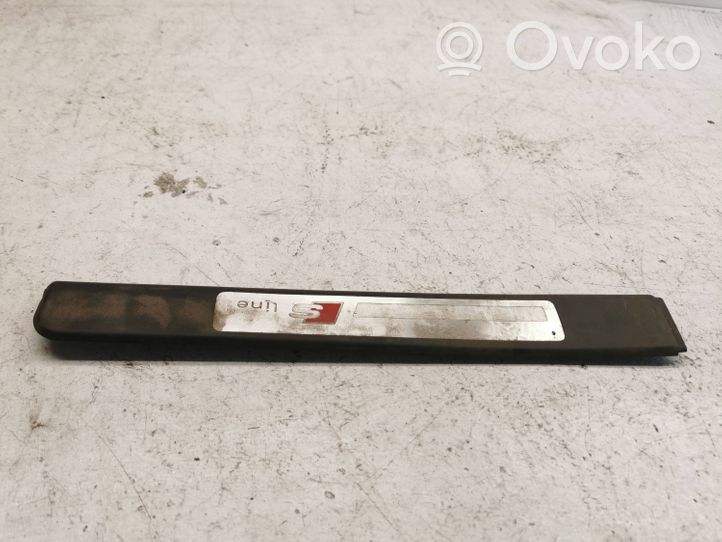 Audi A3 S3 8P Takaoven kynnyksen suojalista 8p4853557c