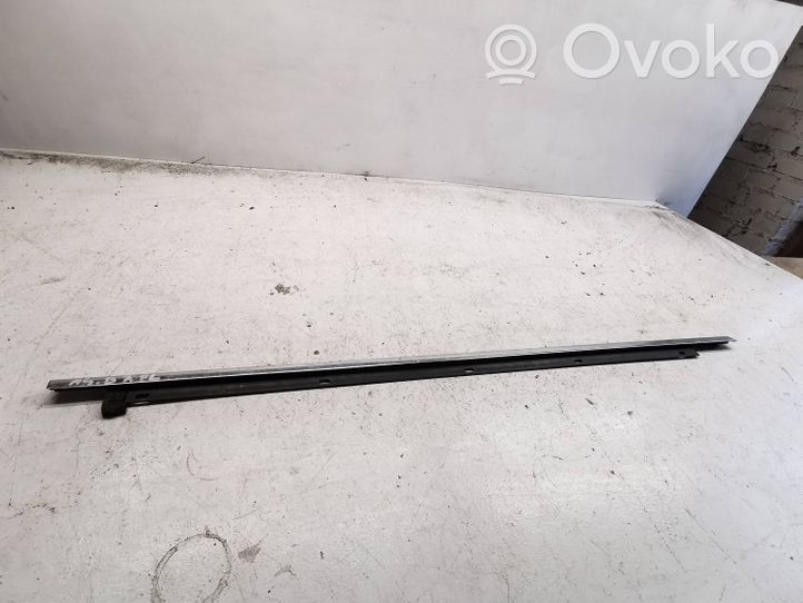 Audi A4 S4 B7 8E 8H Rivestimento modanatura del vetro della portiera anteriore 8e0853284g