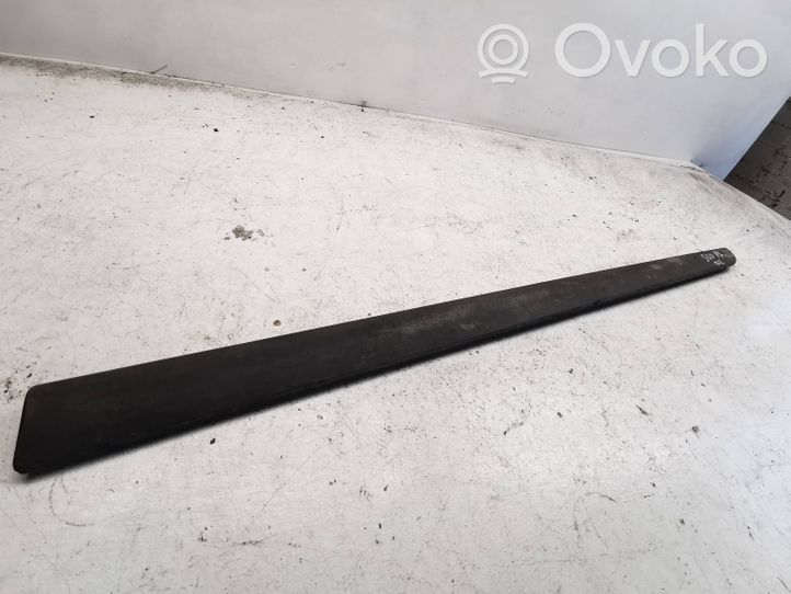 Volvo S60 Front door trim (molding) 9484226