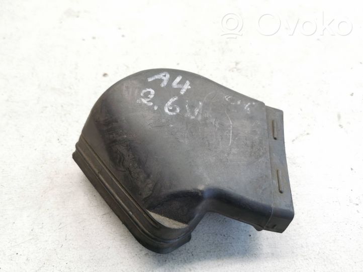 Audi A4 S4 B5 8D Parte del condotto di aspirazione dell'aria 8d0129617b