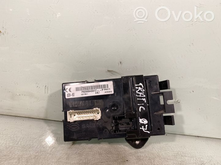 Renault Trafic II (X83) Unité de commande, module ECU de moteur P8200943317