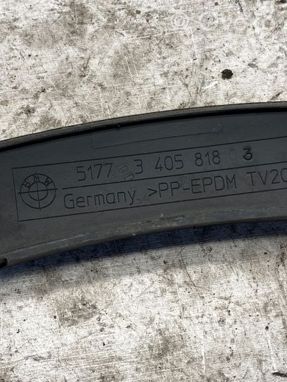 BMW X3 E83 Apdaila sparno (moldingas) 517734058183