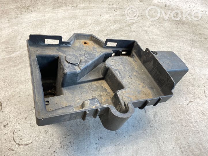 Chrysler Voyager Boîte de batterie 64577t