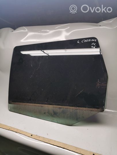 Jeep Grand Cherokee (WK) Rear door window glass 43R00048