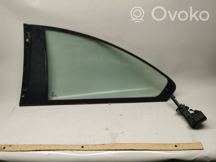 BMW 3 E46 Seitenfenster Seitenscheibe hinten E000254