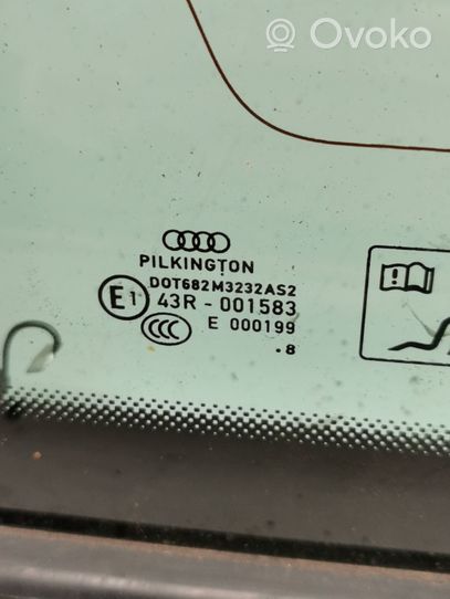 Audi A4 S4 B8 8K Fenêtre latérale avant / vitre triangulaire 43R001583