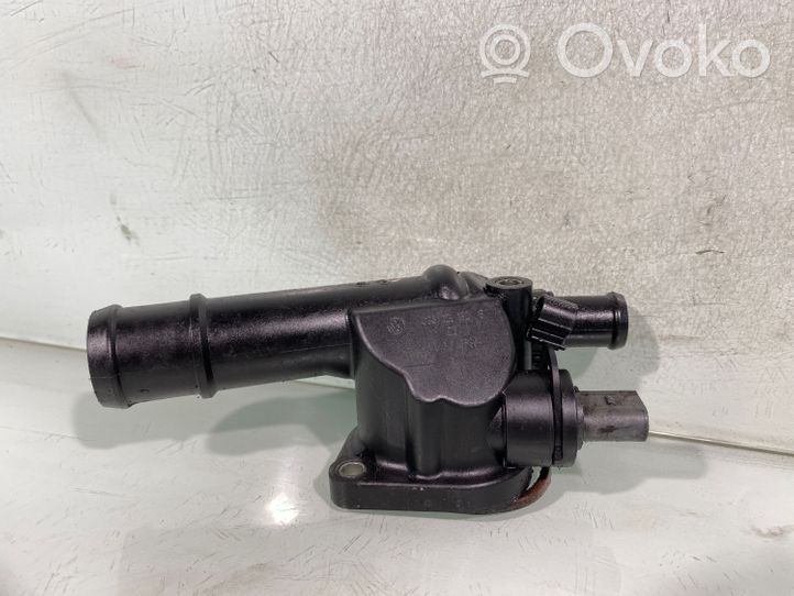 Volkswagen Golf V Termostato/alloggiamento del termostato 03g121132b