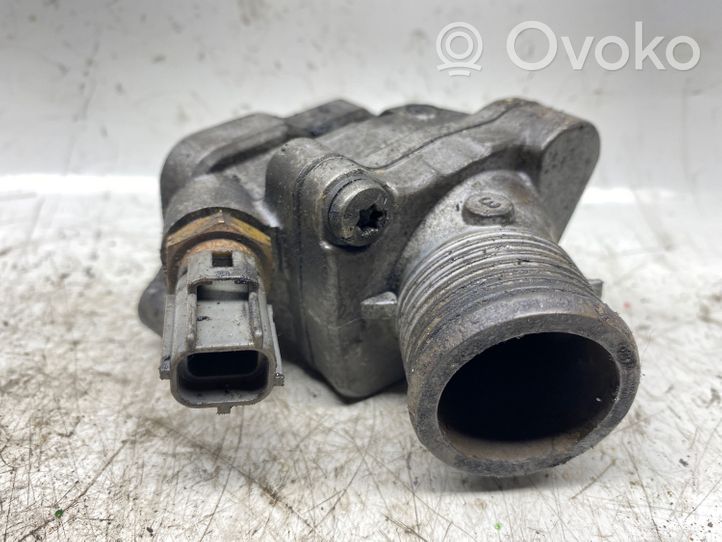 Volvo V70 Termostat / Obudowa termostatu 30777475