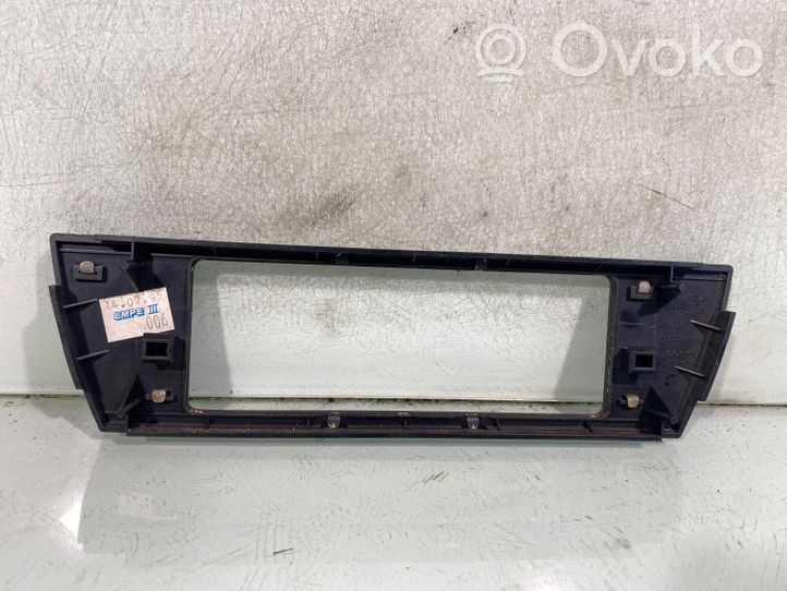 Audi A6 S6 C4 4A Klimato kontrolės/ pečiuko kontrolės apdaila 4a0820325c