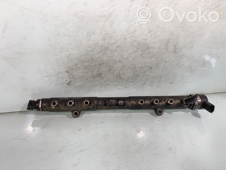 Volvo XC70 Fuel main line pipe 0445215023