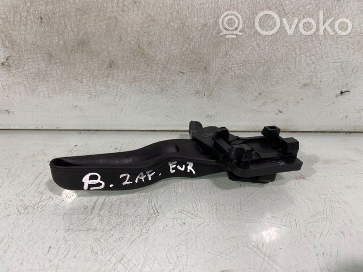 Opel Zafira B Variklio dangčio (kapoto) rankenėlė 218186591