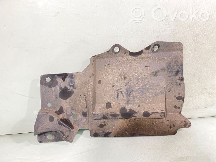 Nissan Qashqai Moottorin alustan välipohjan roiskesuoja 64838jd00a