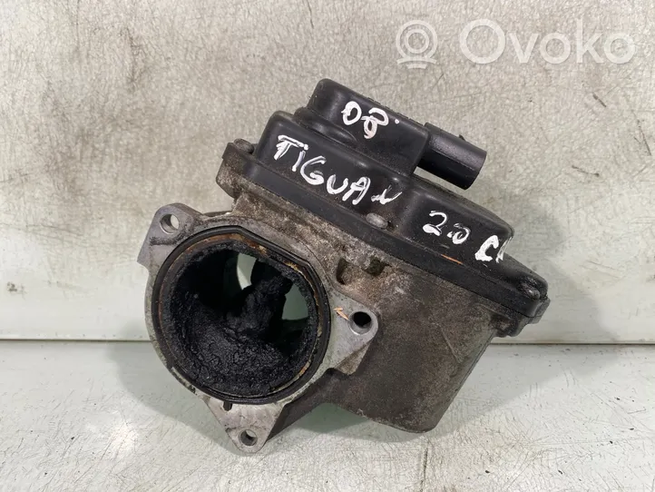 Volkswagen Tiguan EGR valve 03l131501d