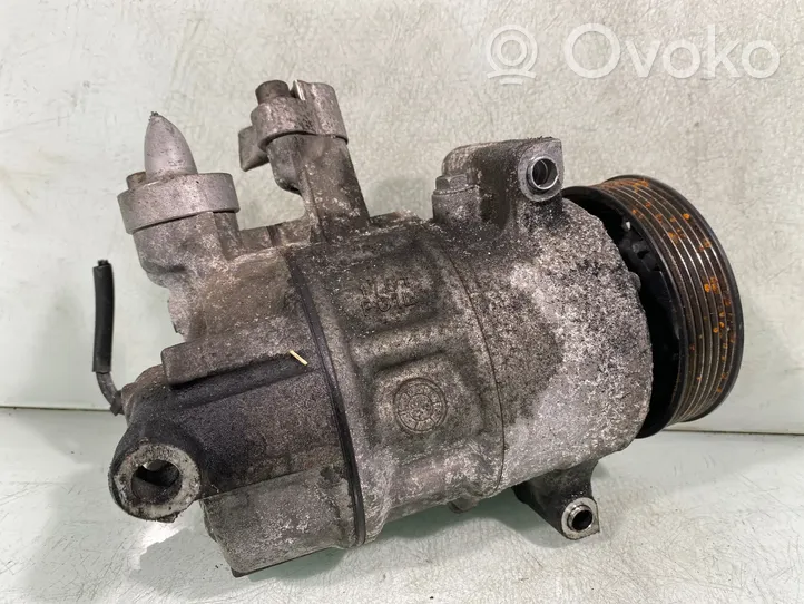 Volkswagen Tiguan Compressore aria condizionata (A/C) (pompa) 5n0820803