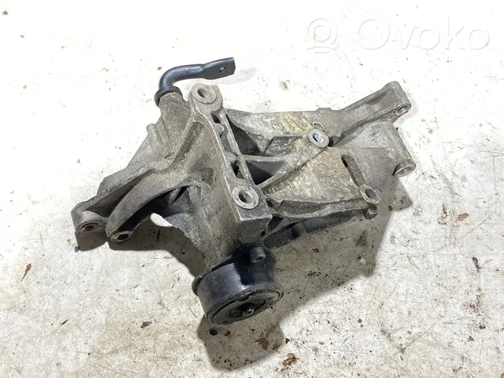 Ford Galaxy Supporto del generatore/alternatore 028903143AB