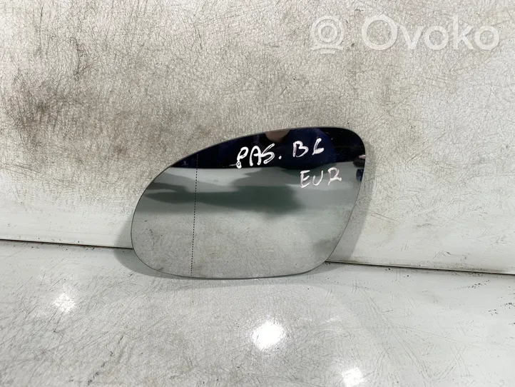 Volkswagen PASSAT B6 Wing mirror glass 015864