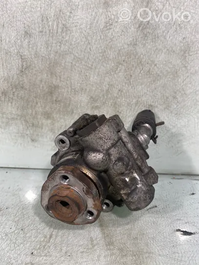 Audi A4 S4 B6 8E 8H Power steering pump 8n0145154a