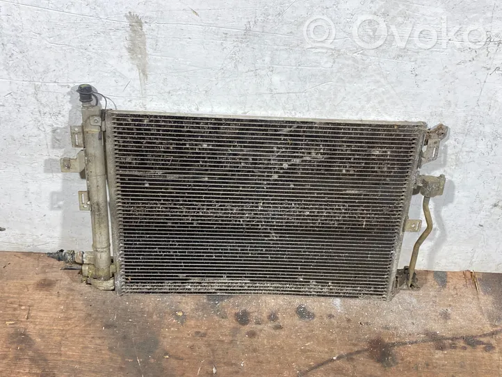Volvo XC90 Radiatore di raffreddamento A/C (condensatore) 30648953