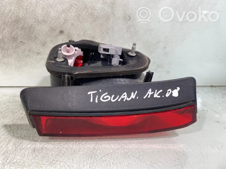 Volkswagen Tiguan Lampy tylnej klapy bagażnika 5n0945093c