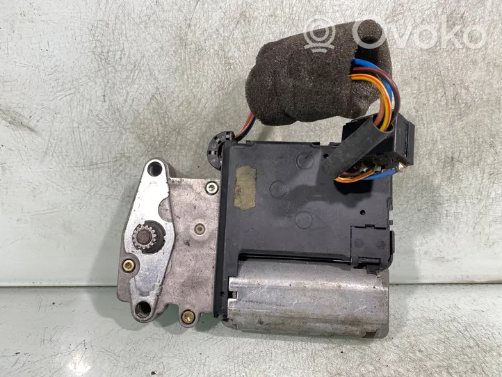 Audi 80 90 S2 B4 Motore/attuatore 8a5359591