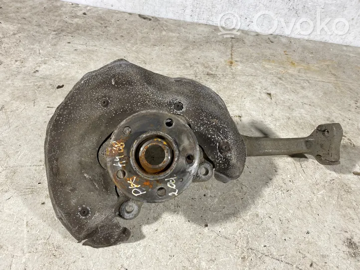 Audi A4 S4 B8 8K Fuso a snodo con mozzo ruota anteriore 