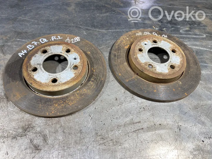 Audi A4 S4 B7 8E 8H Rear brake disc 