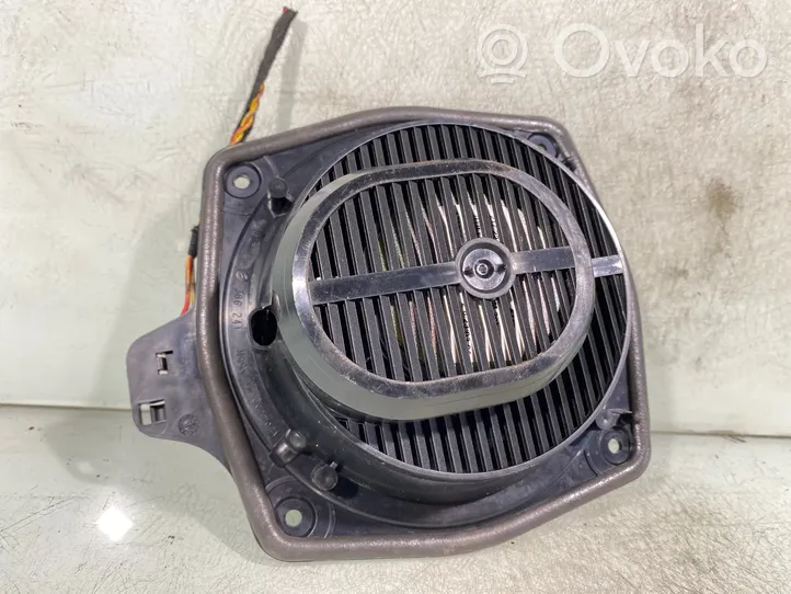 Audi A3 S3 8P Rear door speaker 8h0035411a