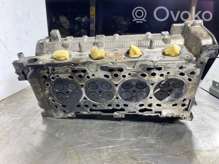 Mitsubishi Outlander Engine head 4n14